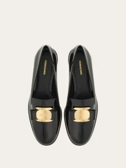 New Vara plate loafer - Women