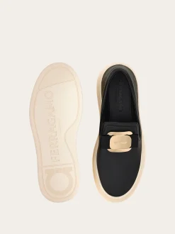 New Vara plate slip on - Women