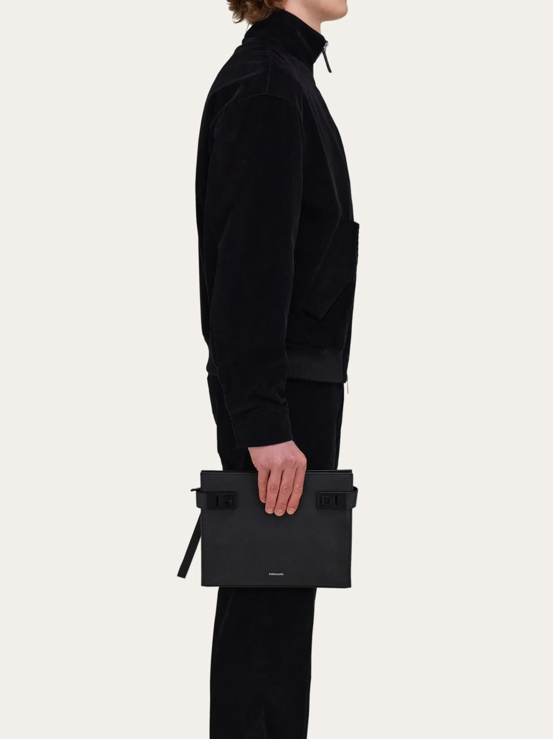 Pouch with Hug buckle - Men