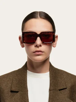 Rectangular frame sunglasses - Women