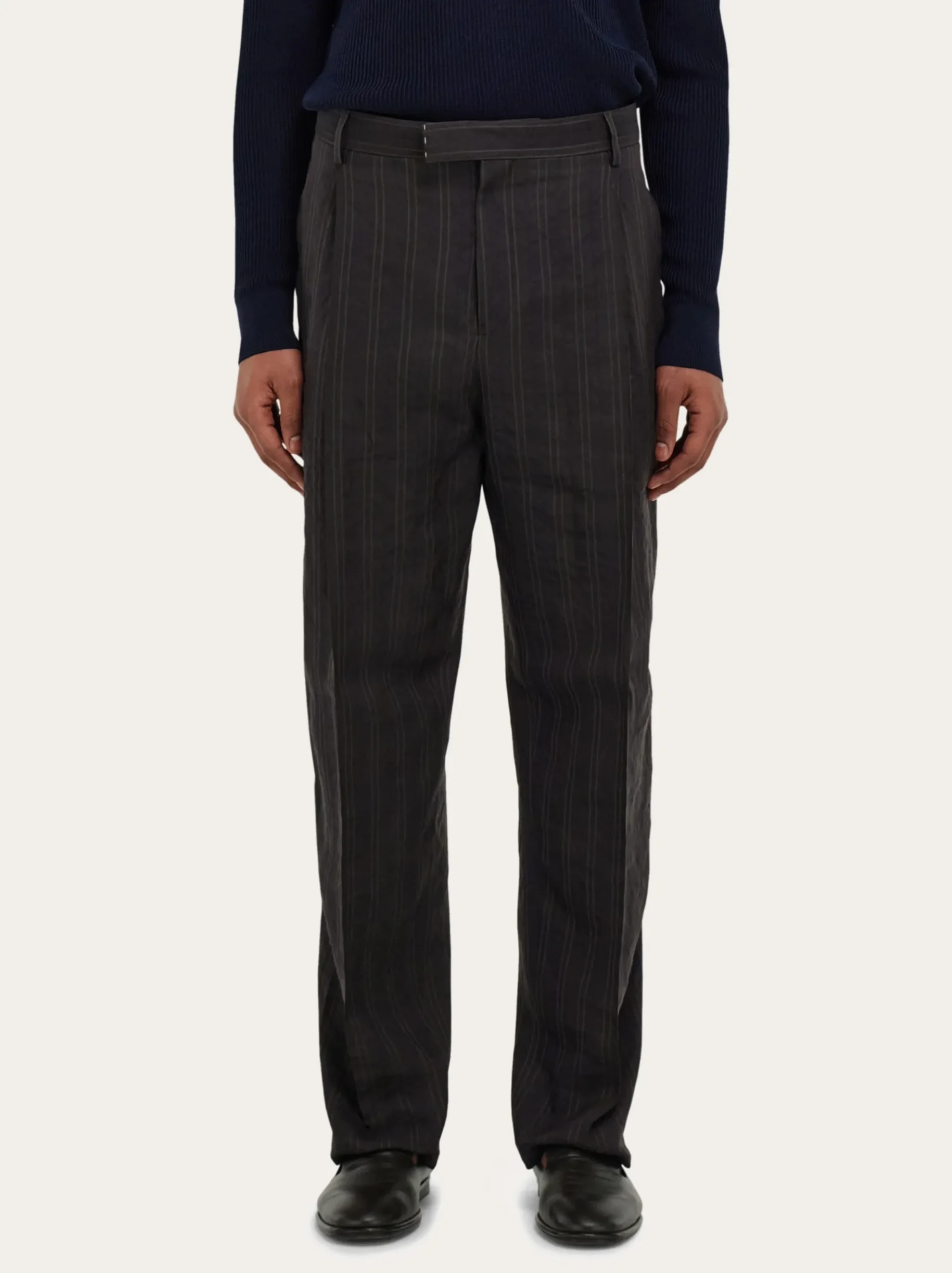 Relaxed tailored trouser - Men