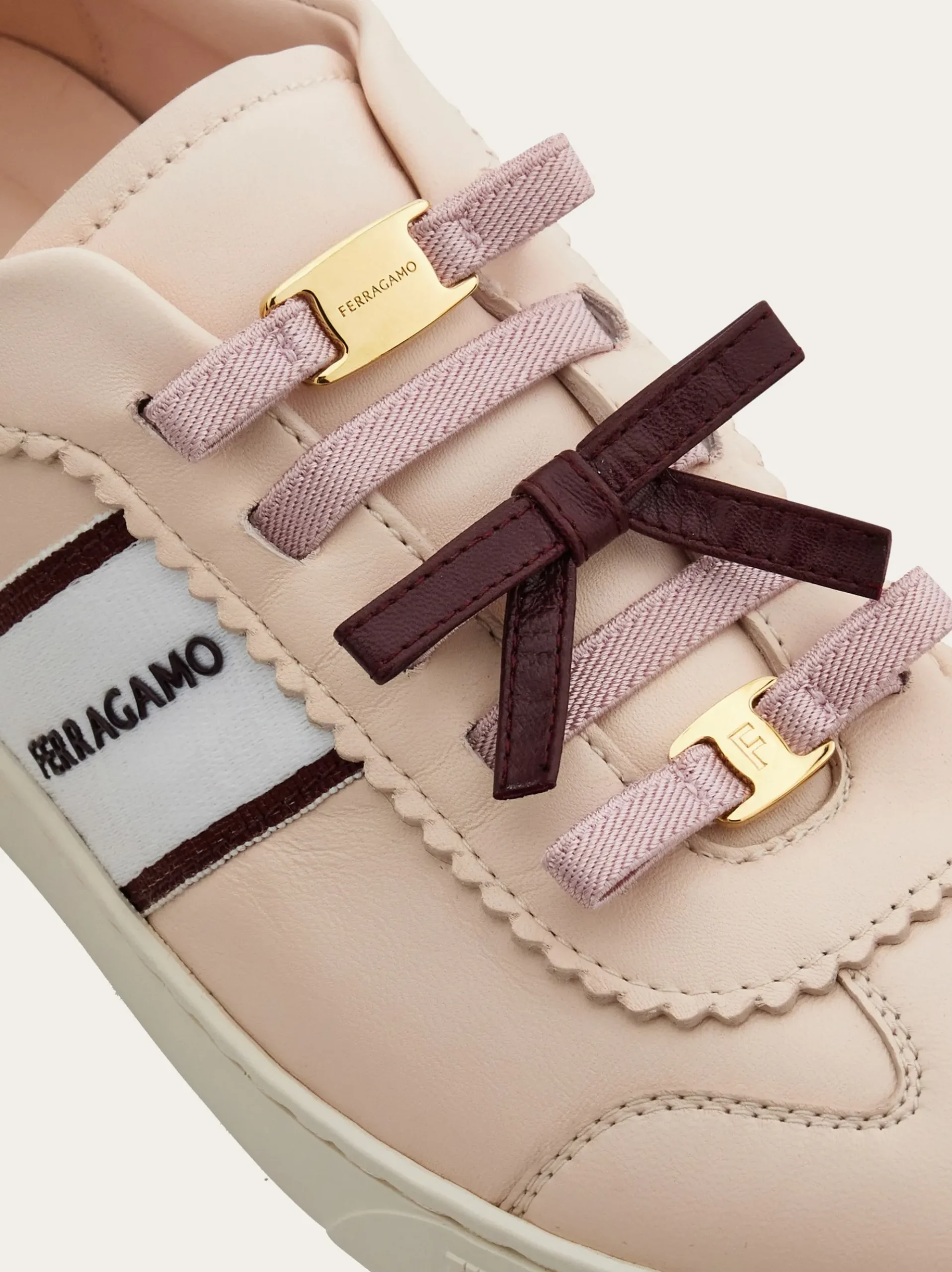 Sneaker with mini bow detail - Women