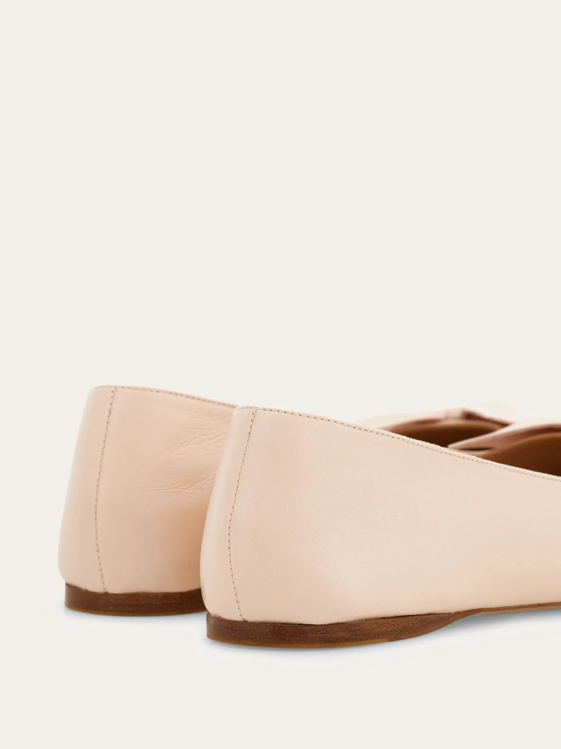 Soft bow ballet flat - Women