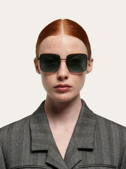 Square frame sunglasses - Women