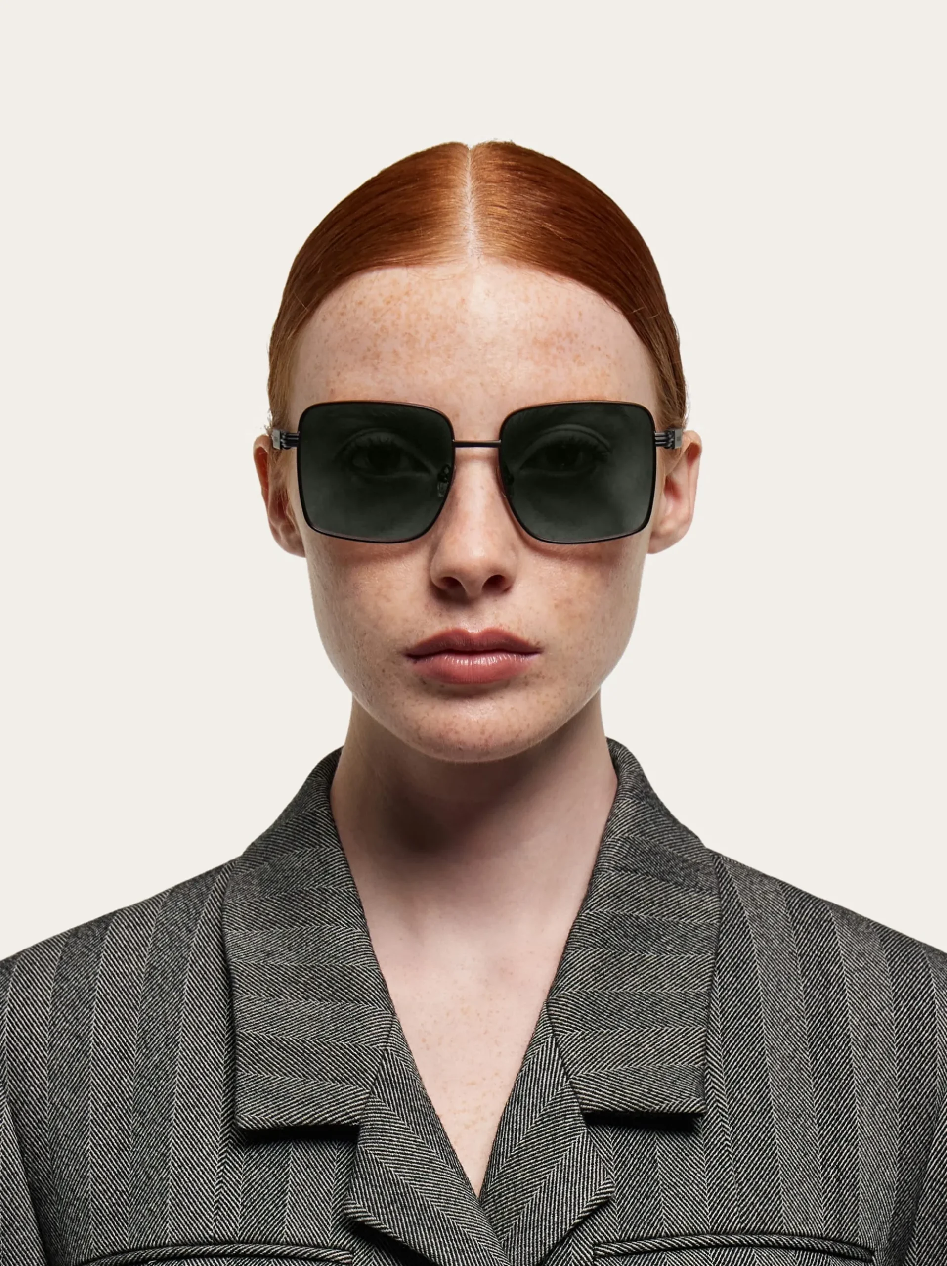 Square frame sunglasses - Women