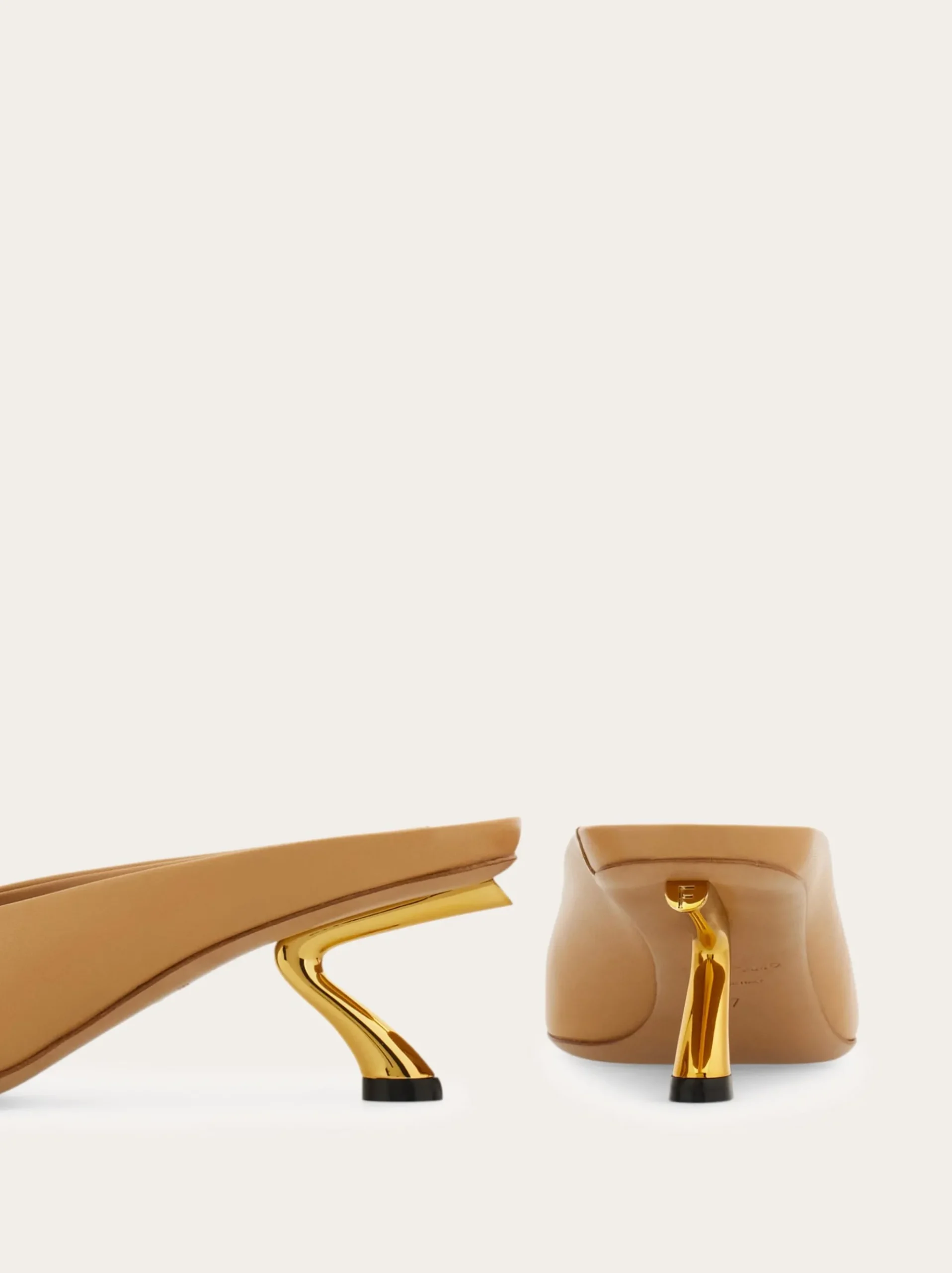 S-shaped heel mule - Women
