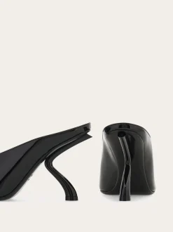 S-shaped heel mule - Women