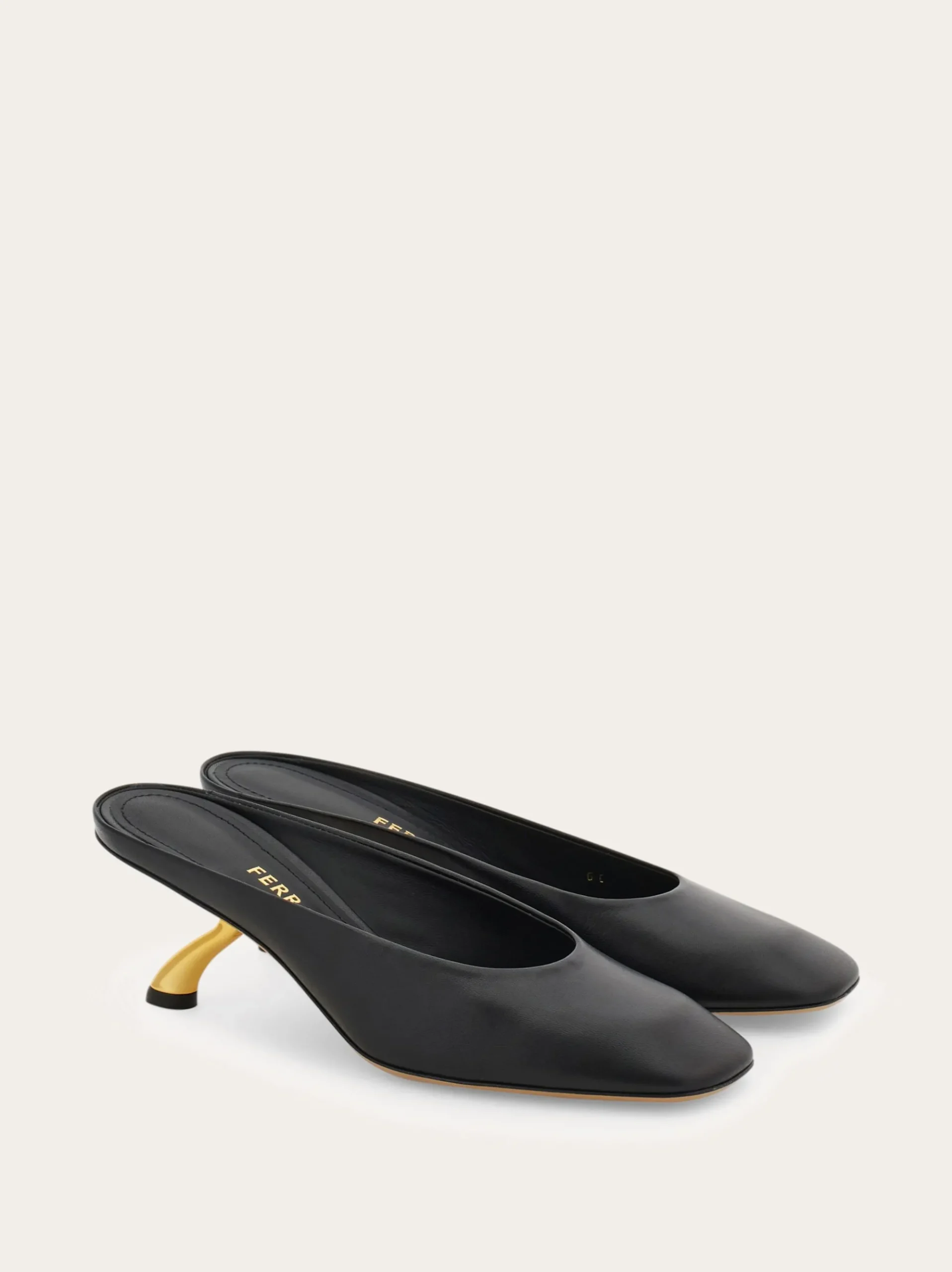 S-shaped heel mule - Women