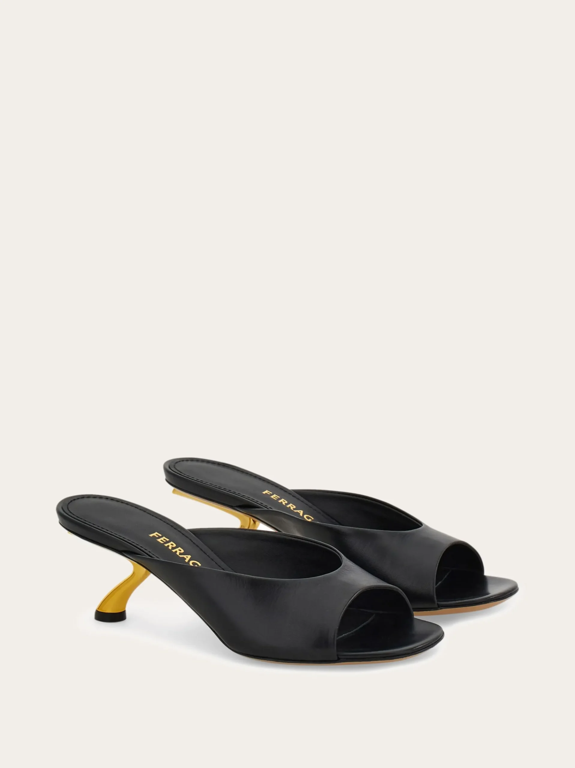 S-shaped heel slide - Women