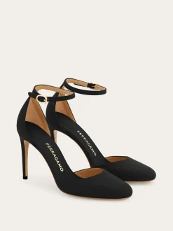 Stiletto pump - Women