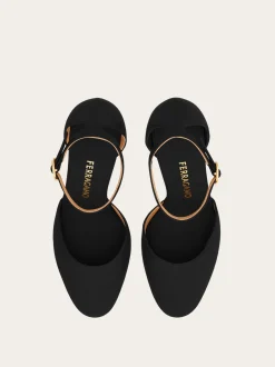 Stiletto pump - Women
