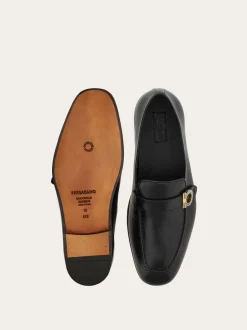 Tramezza loafer with Gancini ornament - Men