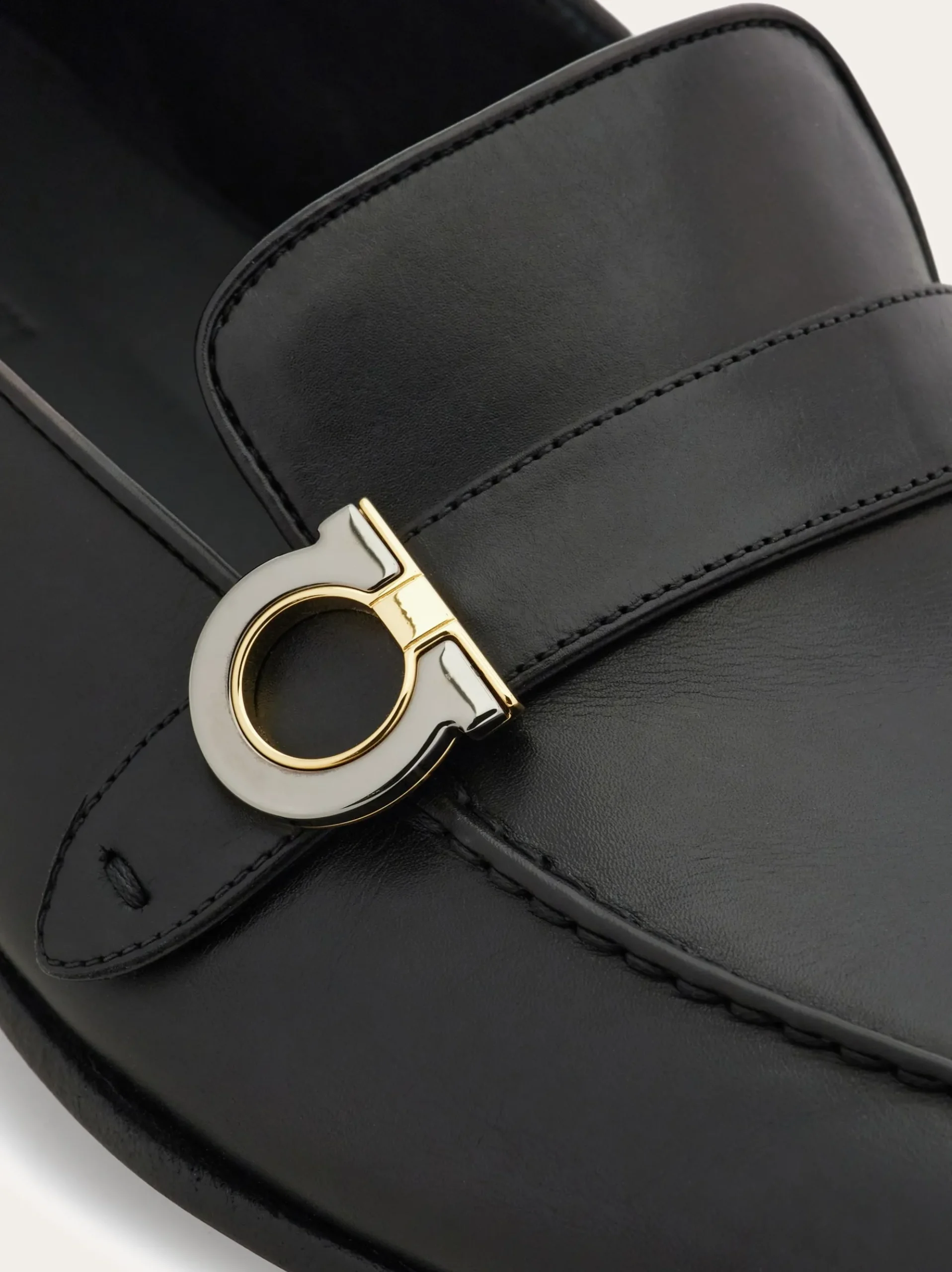 Tramezza loafer with Gancini ornament - Men