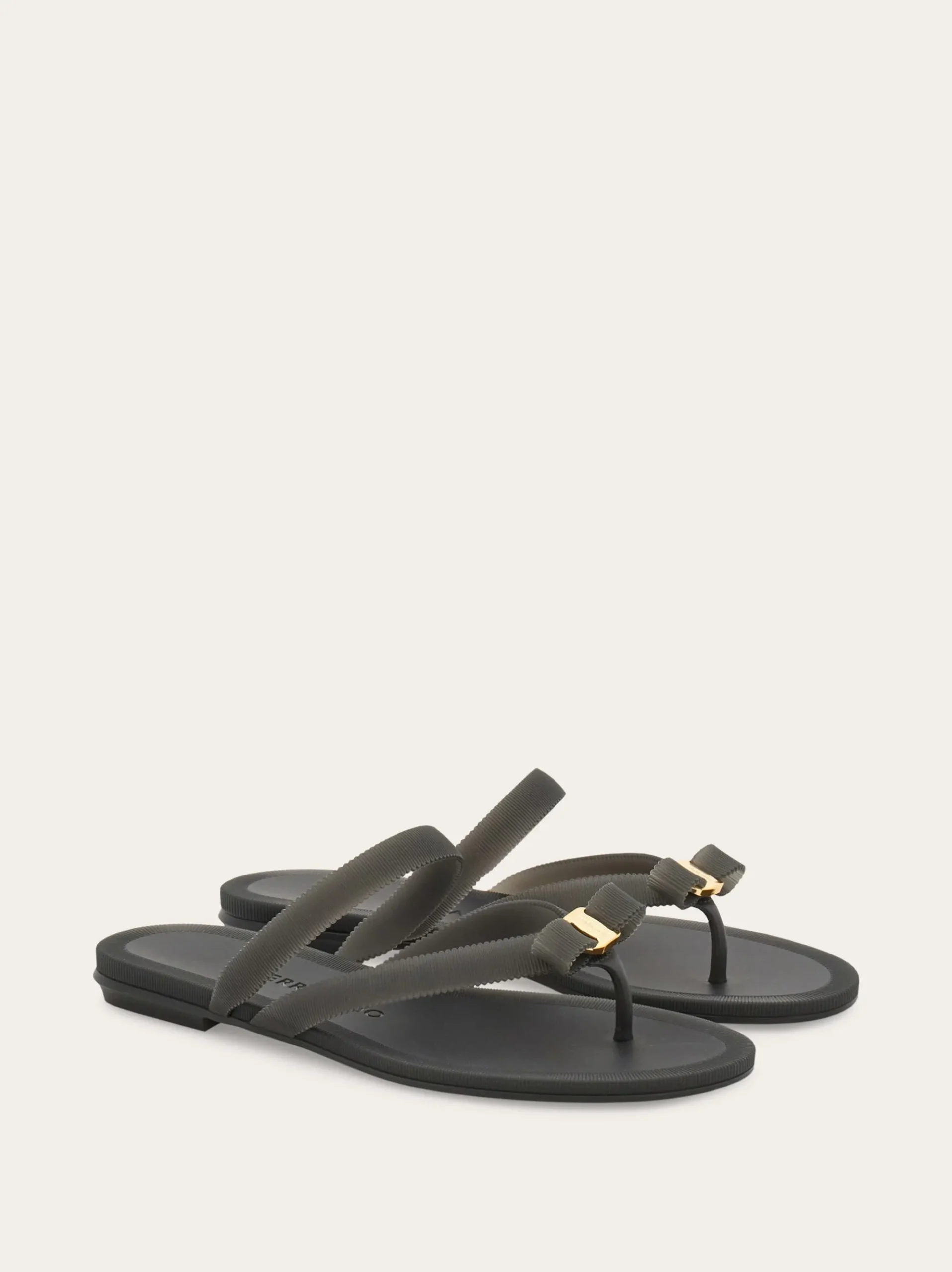 Vara bow jelly thong sandal - Women