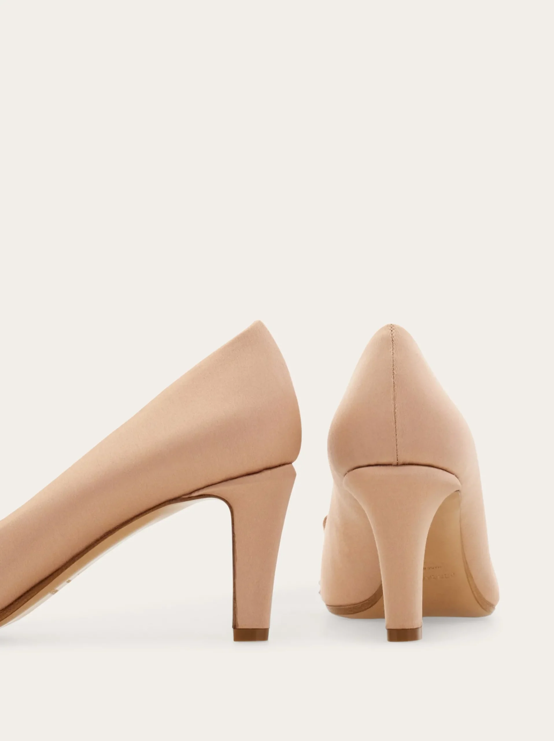 Vara bow pump with crystals - Women