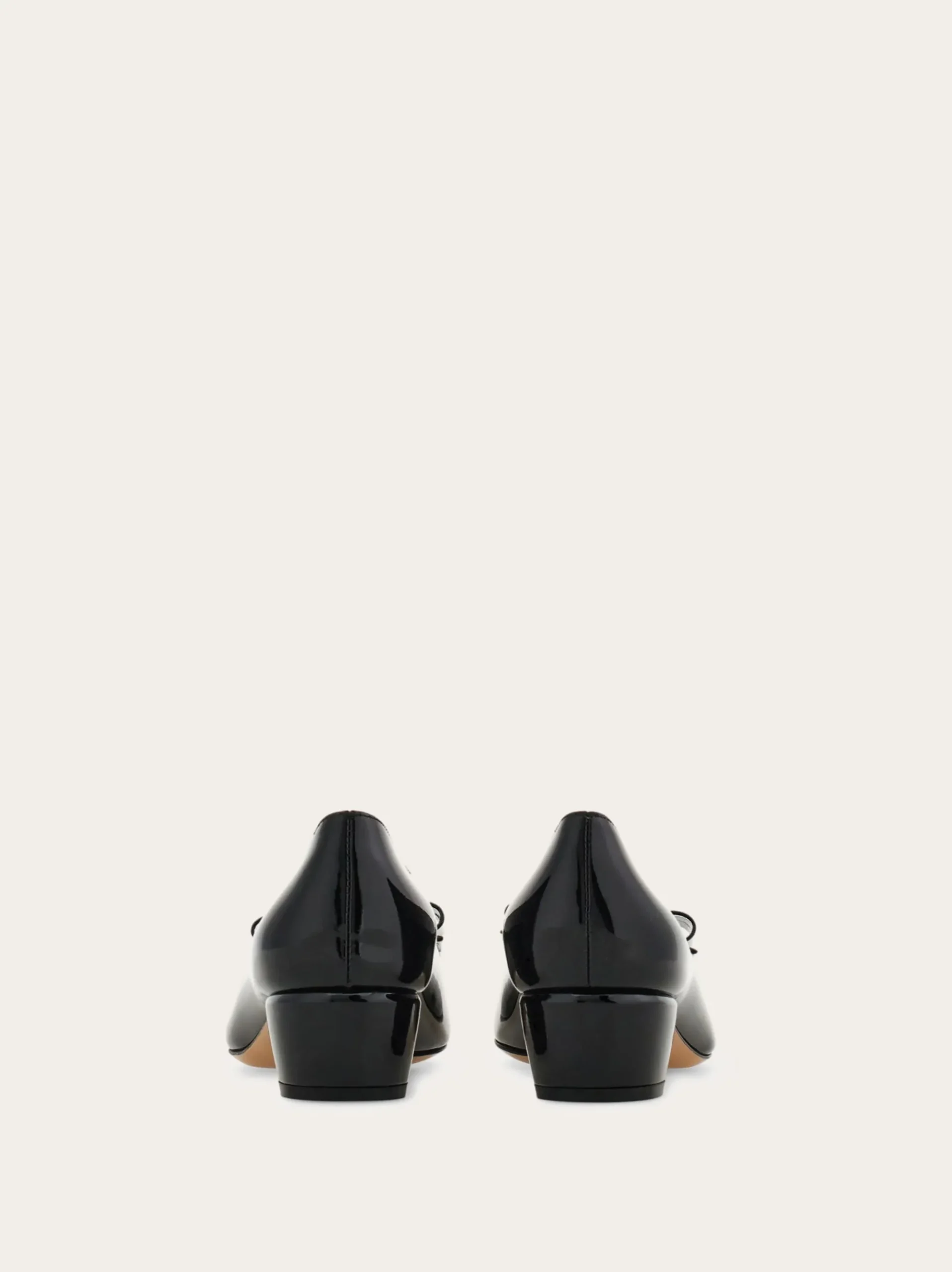 Vara pump - Women