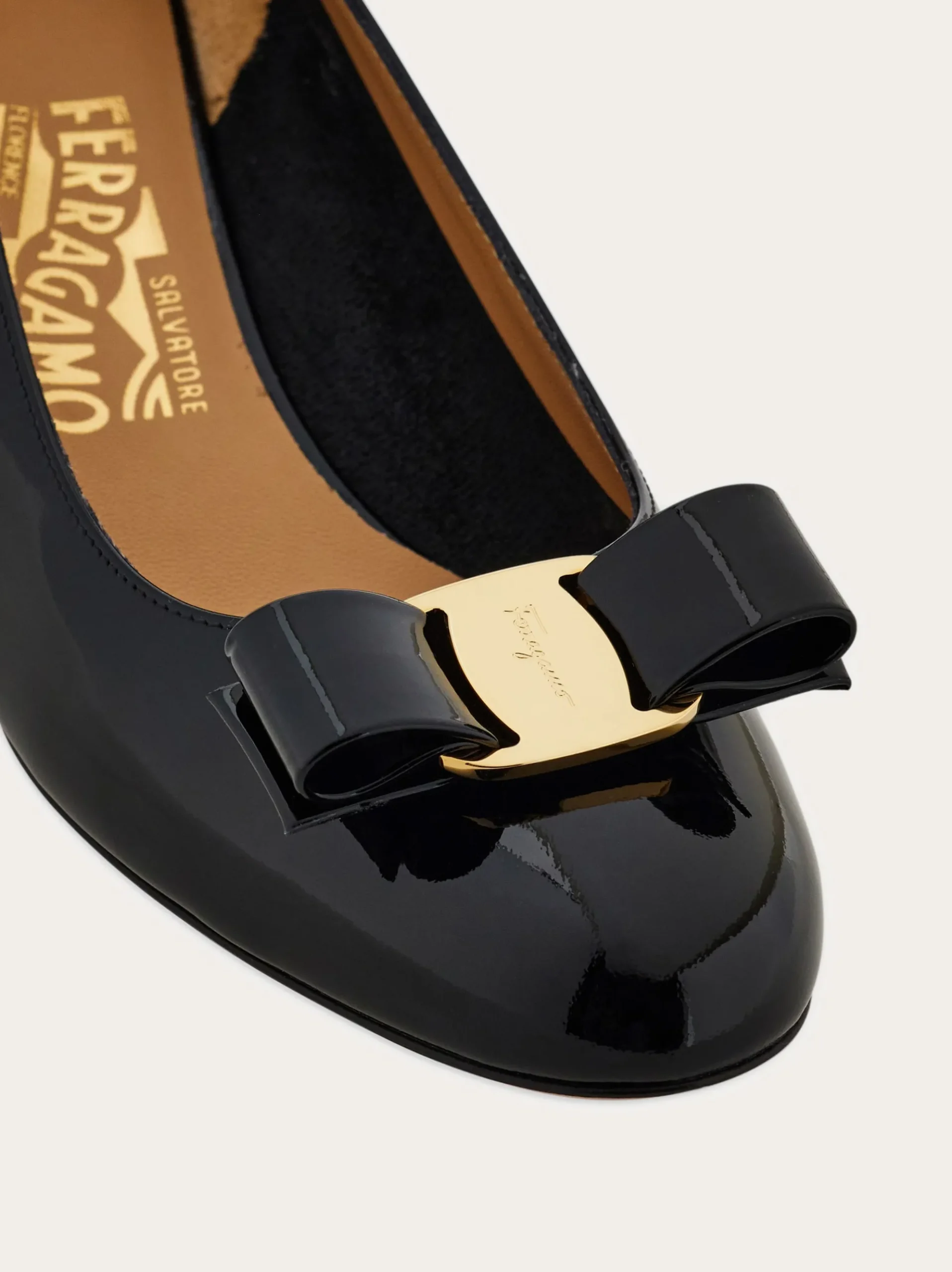 Vara pump - Women