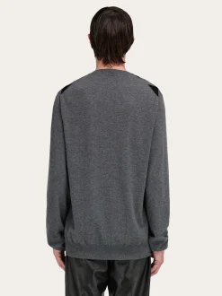 V-neck sweater - Men