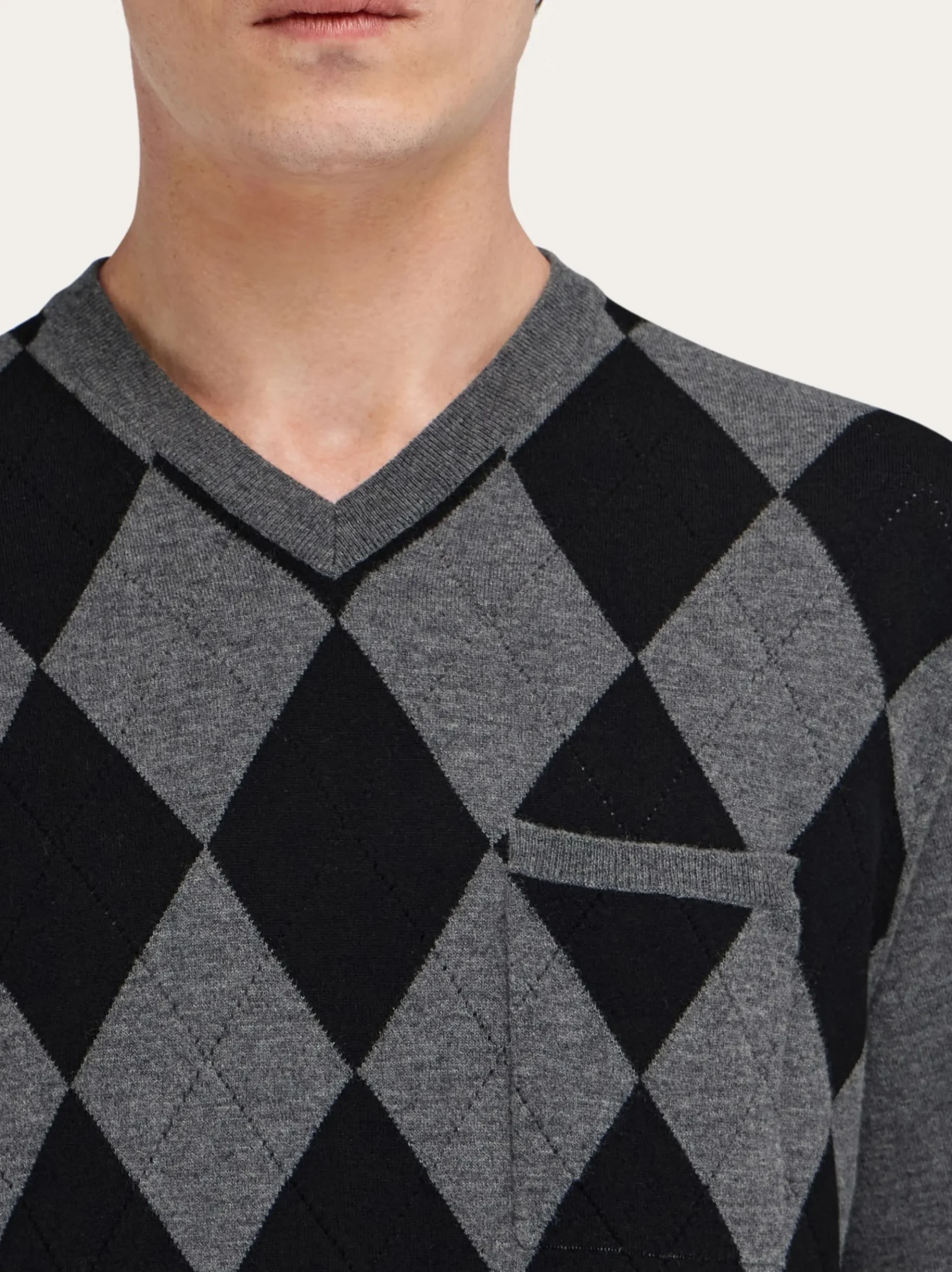 V-neck sweater - Men