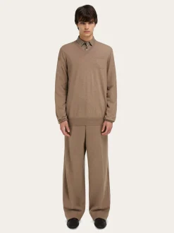 V-neck sweater with pocket detail - Men